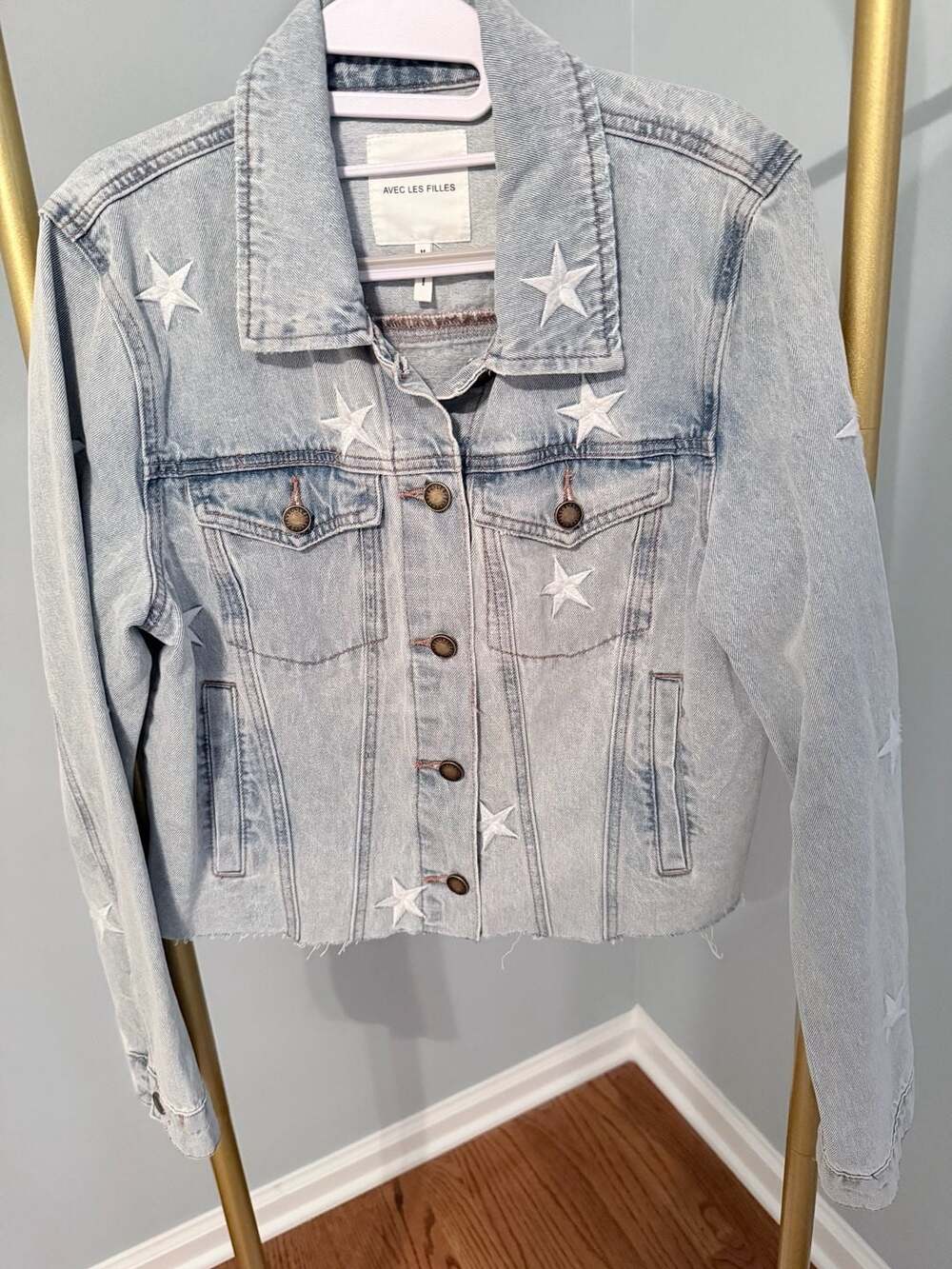 AVEC LES FILLES Light Wash Star Embroidered Denim Jacket Size M